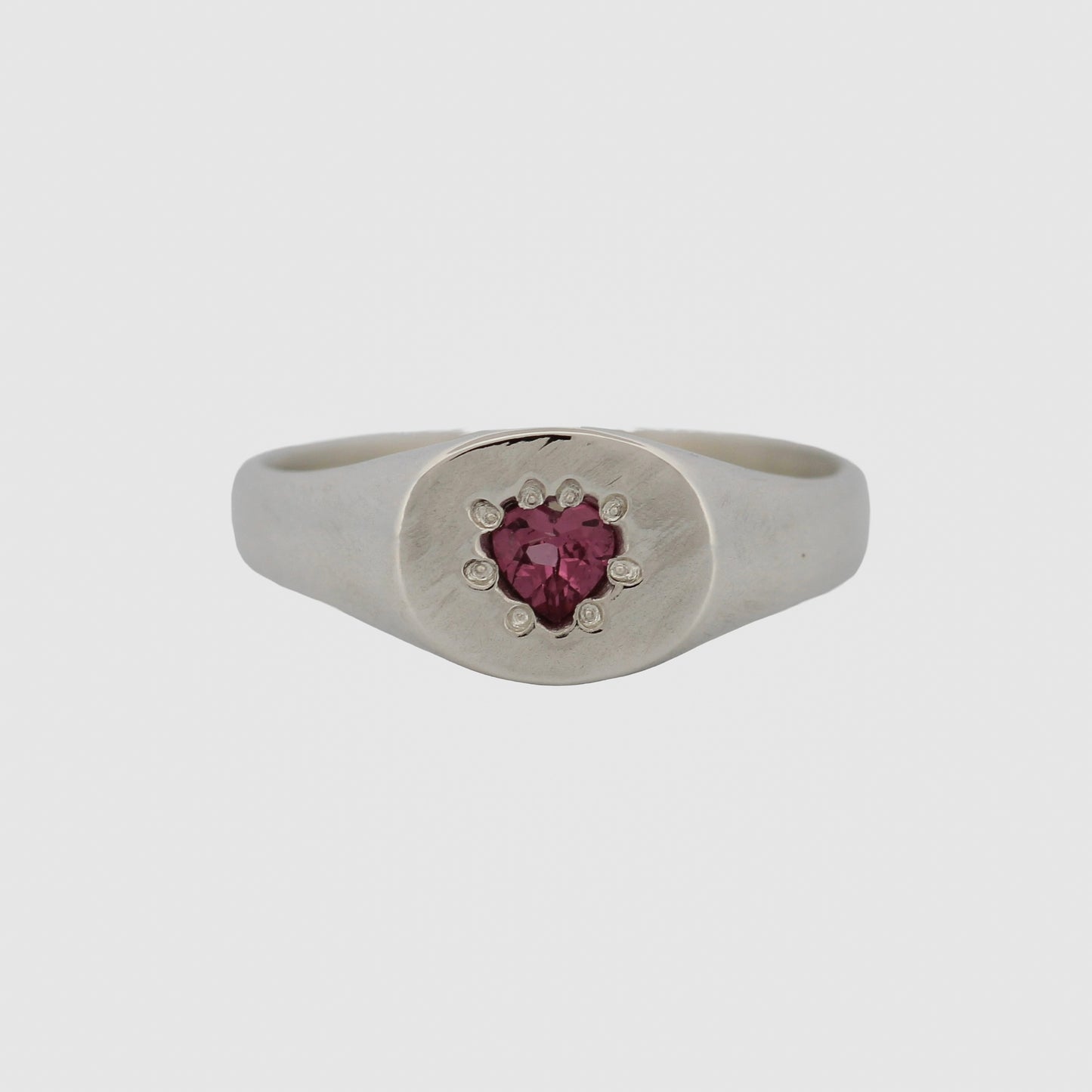 Mini Heart Signet Ring