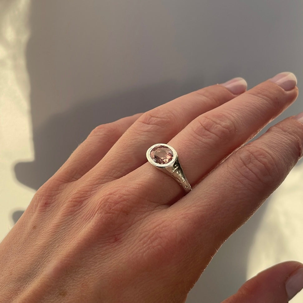 The Aura Ring
