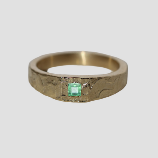 The Lune Signet Emerald (Limited)