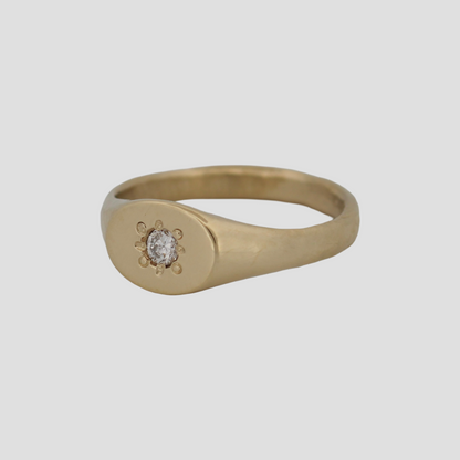 Mini Signet Ring Diamond